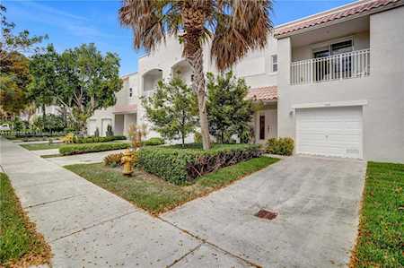 1303 NE 105th St #4 Miami Shores, FL 33138