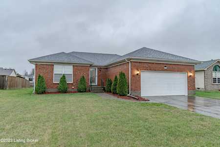5206 Hassock Ct Louisville, KY 40258