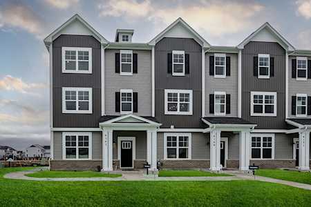 4133 Chelsea Manor Circle Aurora, IL 60504