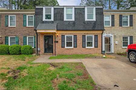 3317 Clover Hill Dr Portsmouth, VA 23703
