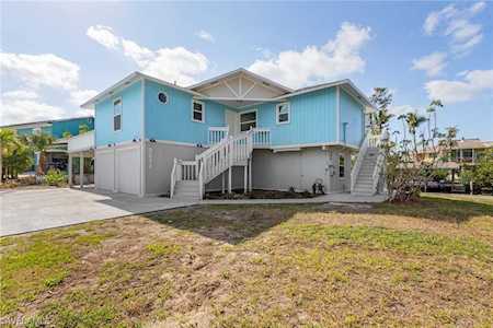 3631 Gondola Ln St. James City, FL 33956