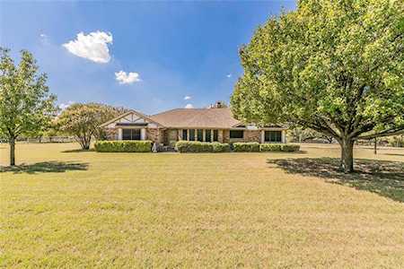 35 Rancho Drive N Fort Worth, TX 76244