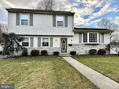 509 Mink Ln Williamstown, NJ 08094