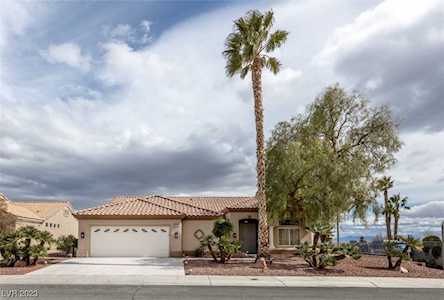 2200 Sierra Heights Dr Las Vegas, NV 89134