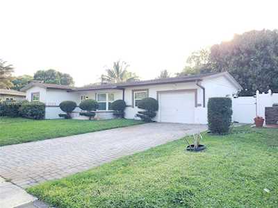 2301 NW 36 Ter Lauderdale Lakes, FL 33311