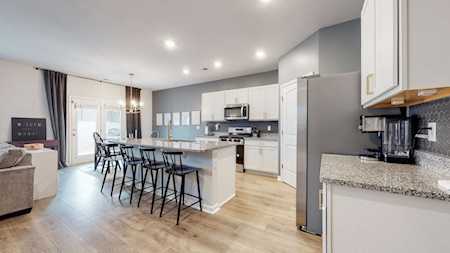 127 William Dylan Dr Murfreesboro, TN 37129