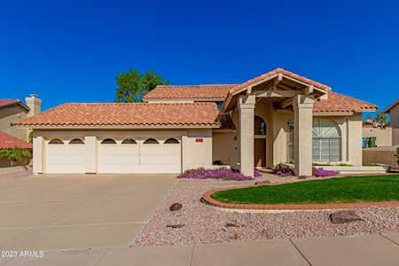 1102 E Braeburn Drive Phoenix, AZ 85022
