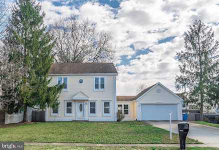 7 Bacon St Clayton, NJ 08312