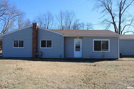 2109 Washington Rd Washington, IL 61571