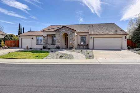 8425 Early Way Roseville, CA 95747