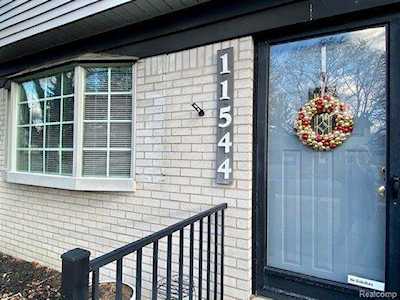 11544 Brownell Ave Plymouth Twp, MI 48170