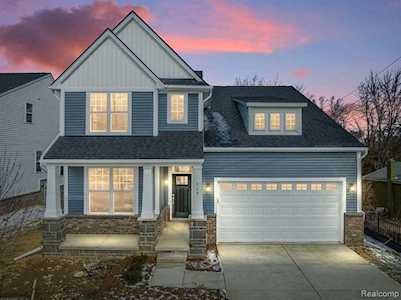 117 Wainwright #20 St Novi, MI 48377