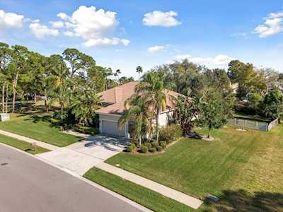 2109 N Pointe Alexis Dr Tarpon Springs, FL 34689