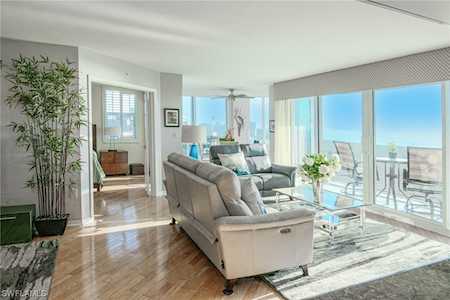 6101 Pelican Bay Blvd #1804 Naples, FL 34108