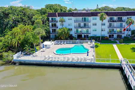 118 Halifax Avenue #202 Daytona Beach, FL 32118