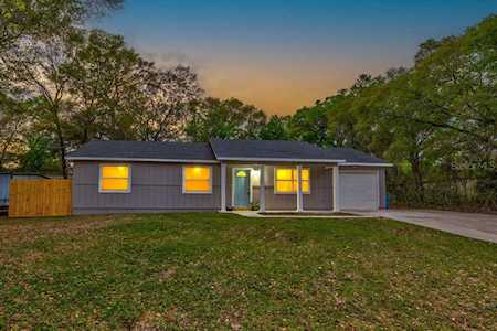 612 Margaret St Deland, FL 32720