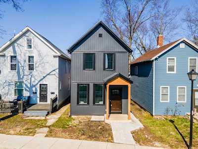 818 Lavina Street Fort Wayne, IN 46802