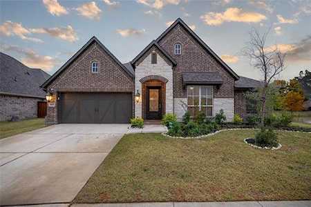 4421 Brookline Drive Denton, TX 76210