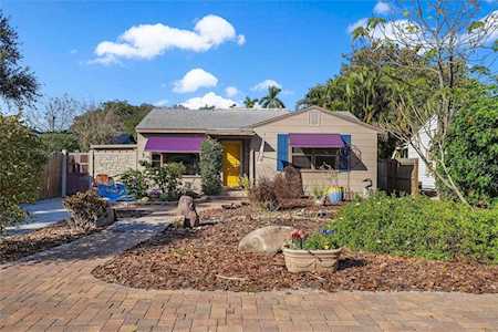 5831 24th Ave S Gulfport, FL 33707