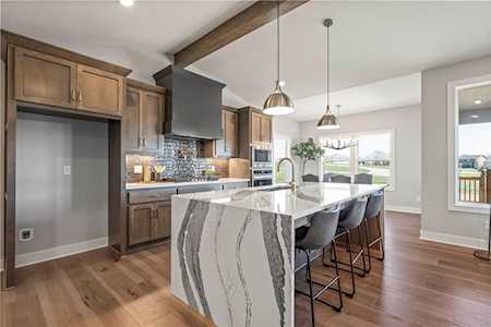 2762 SW 12th St Lee's Summit, MO 64081