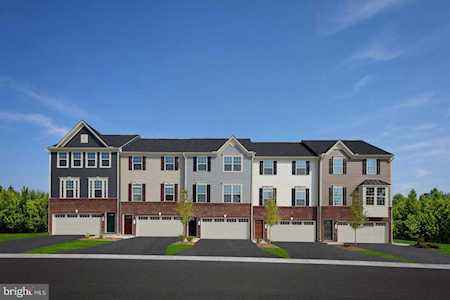 8808 Tina Lane Upper Marlboro, MD 20772