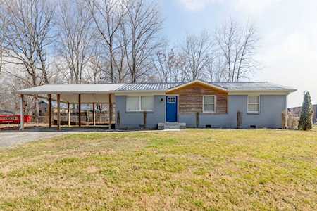 104 Westmeade Dr Dickson, TN 37055