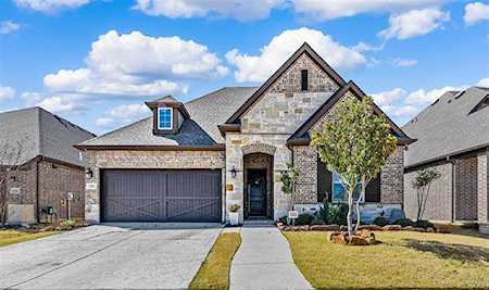4951 Gleneagle Drive Flower Mound, TX 75028