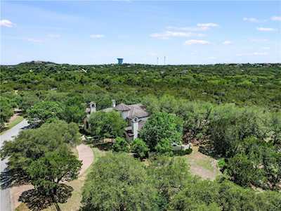 8611 Young LN Austin, TX 78737