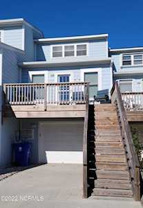 16 Bermuda Landing Place North Topsail Beach, NC 28460