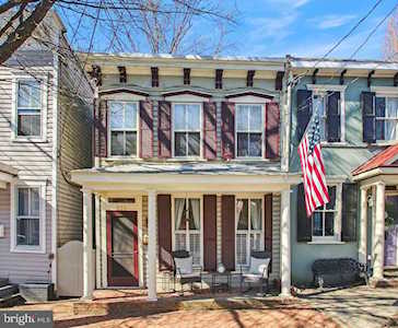 111 Charles St Annapolis, MD 21401