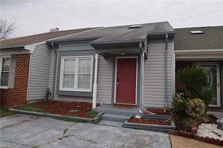 1426 Dighton Ct Virginia Beach, VA 23464