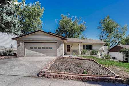 1413 Auburn Drive Colorado Springs, CO 80909