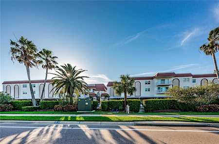 2900 Gulf Blvd #311 Belleair Beach, FL 33786