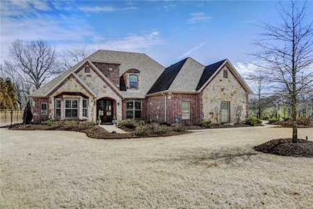 3924 Bridlewood Dr Springdale, AR 72764
