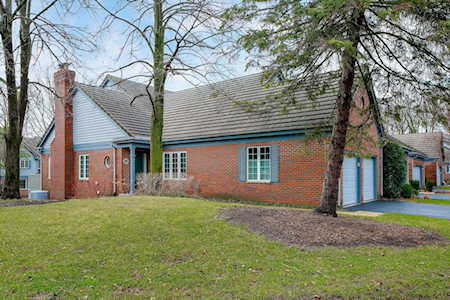 38 Thornhill Ct Burr Ridge, IL 60527