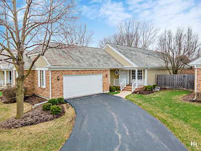 427 Park Barrington Dr Barrington, IL 60010