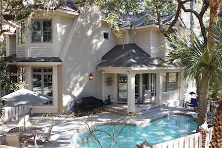 23 S Beach Ln Hilton Head Island, SC 29928