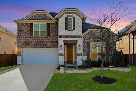 9331 Forward Pass Circle Frisco, TX 75035