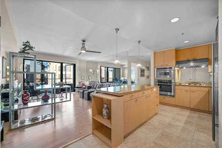 645 Front St #1810 San Diego, CA 92101