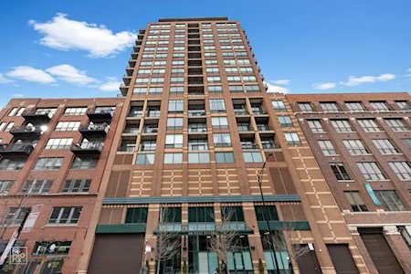 400 W Ontario St #709 Chicago, IL 60654