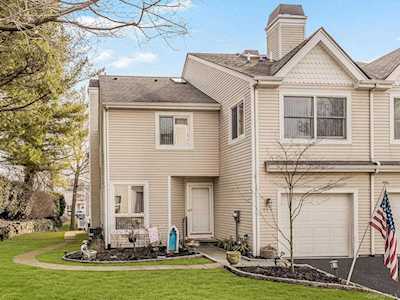 139 Winchester Drive Yonkers, NY 10710