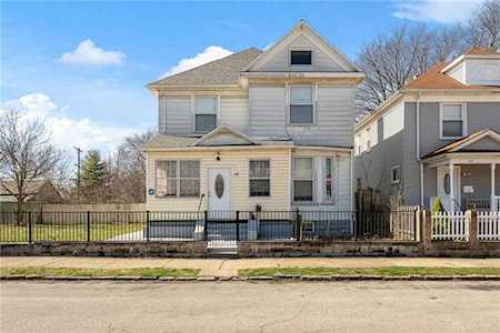 49 Samuel Street Dayton, OH 45403
