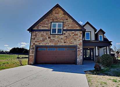 135 Drema Ct Murfreesboro, TN 37127