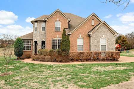 109 Tipperton Ct Gallatin, TN 37066