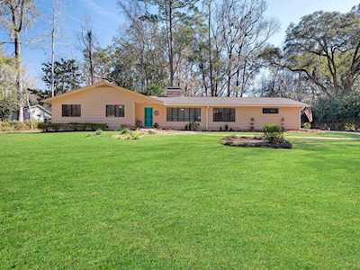 2025 Cynthia Dr Tallahassee, FL 32303