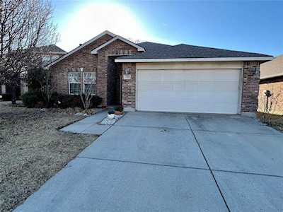 12557 Foxpaw Trail Fort Worth, TX 76244