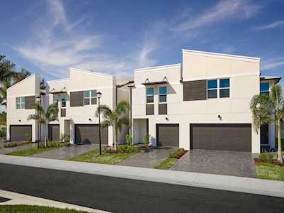 5715 Enclave Drive Mangonia Park, FL 33407