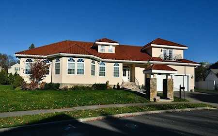 205 Elmlawn Rd Braintree, MA 02184