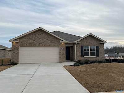 304 Southland Court Madison, AL 35756