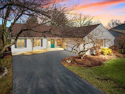 1227 Whitingham Circle Naperville, IL 60540